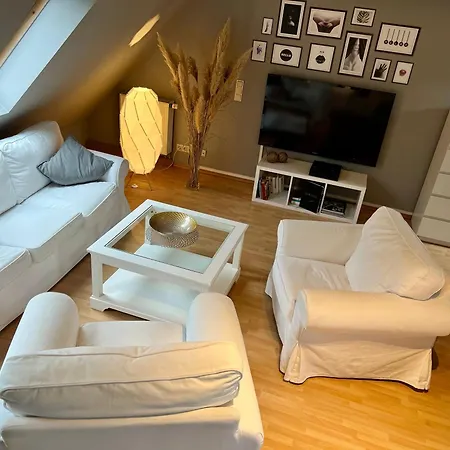 Riverview Loft In Appartement